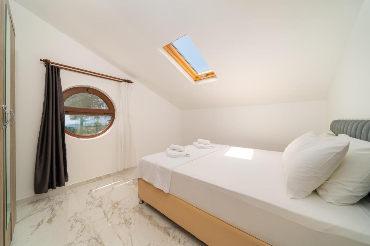 Golden Rose Suit Hotel Kaş Exteriör bild